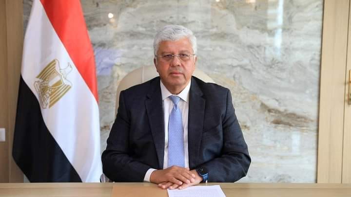 وزير التعليم العاليط